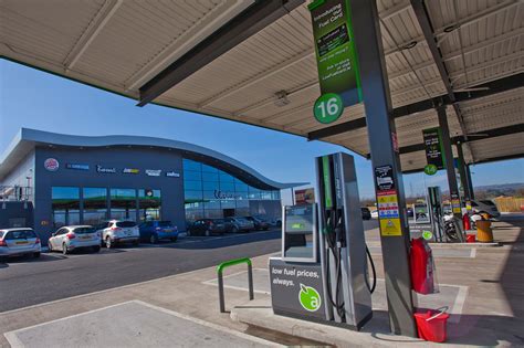 Closest bp petrol station - BP is a bp petrol station located in Alexandria with a range of petrol and diesel fuels. Services include BPme pay for fuel, Restroom, Repair Service and all major payment cards are accepted. The nearest alternative locations to this are BP, BP and BP.